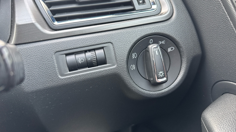 Skoda Rapid 1.2 TSI 110 SE L 5dr Petrol Hatchback